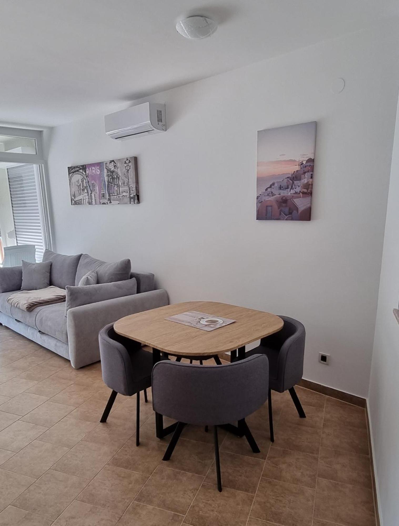 Apartmani Sunce I More 프레멘투라 외부 사진